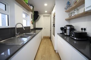 Photo 25- click for photo gallery